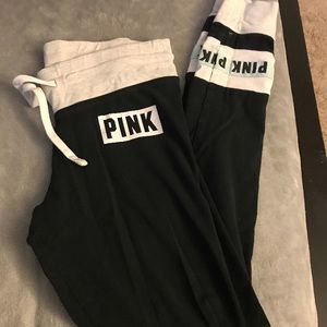 Vs/pink leggings so cute & worn a few times